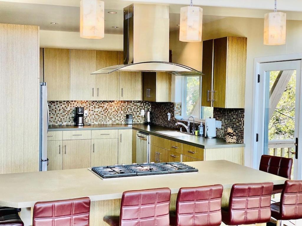 Modern 6 Bedroom Retreat, Stunning Lake Views, Close To Village! Lake Arrowhead Buitenkant foto